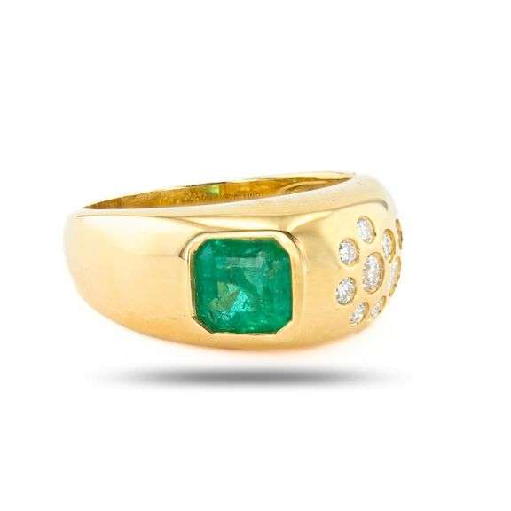 18K YELLOW GOLD EMERALD AND DIAMOND RING 1.95 C.T.W.