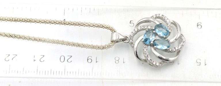 Group lot of 5 Vintage 925 sterling silver necklaces