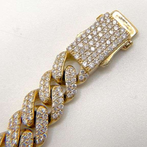 10k Gold Diamond Curb Chain Bracelet