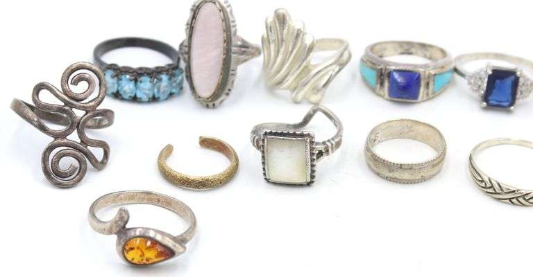 Group lot of Vintage 925 sterling silver rings