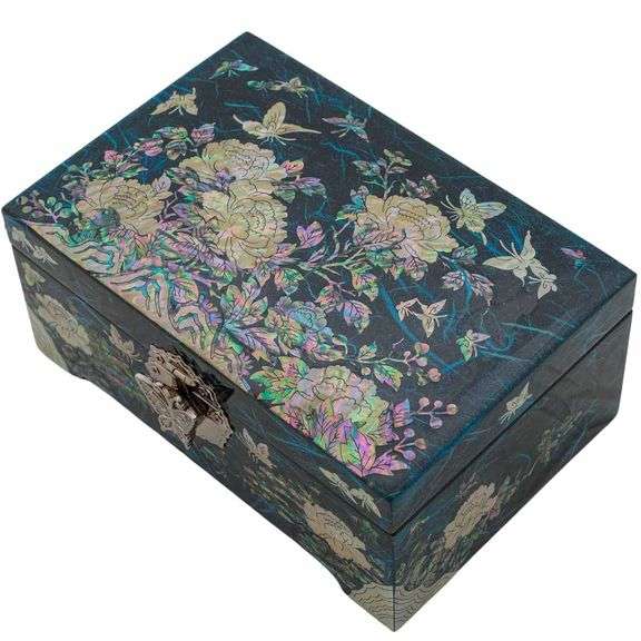 Mother of Pearl Jewelry Box with Mirrored Lid