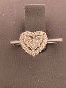 CERTIFIED 18K WHITE GOLD DIAMOND RING