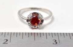 Bright Red Stone Ring in Sterling Silver 2.7grams Size 8 1/4