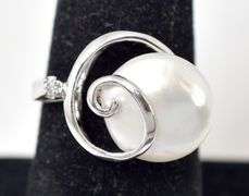 Unique 14K White Gold Pearl and Diamond Ring
