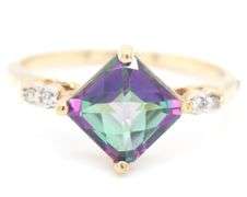 10kt Yellow gold Mystic topaz ring