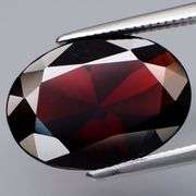 Midnight crimson 5.11ct Mozambique Garnet