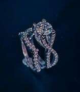 Amazing 2.5 Ct VVs1 Lab Simulated Diamond 2 Band Engagement Ring