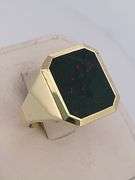 MEN'S 14K YELLOW GOLD RING WITH BLACK BLOODSTONE