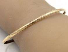 10kt Yellow gold bangle bracelet