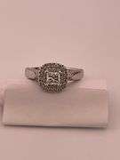 CERTIFIED "VERA WANG" LOVE COLLECTION 14K WHITE GOLD DIAMOND ENGAGEMENT RING.