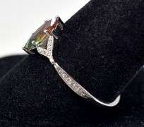 Beautiful Gradient Gemstone Ring in Sterling Silver 2.4grams Size 10 1/4