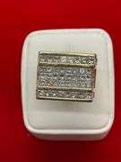MEN'S CERTIFIED 14K YELLOW GOLD AND DIAMOND RING. 6.00 CARATS