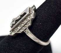 Unique Floral Ring with Onyx in Sterling Silver 7.5grams Size 7.5