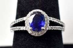 Beautiful Blue Oval cut Stone Ring in Sterling Silver 3.1grams Size 8 1/4