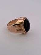 MEN'S 14K YELLOW GOLD ONYX RING