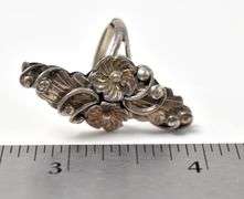 Vintage Floral Ring in Sterling Silver