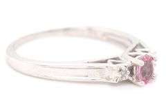 10kt White gold pink topaz ring
