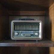 Retro Transistor Style AM FM Radio with Bluetooth