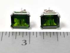 Emerald Gemstone Earrings in Sterling Silver 2.7grams