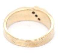 10kt Yellow gold diamond men's band