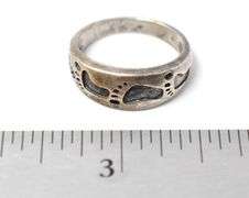 Foot Print Ring in Sterling Silver 4grams Size 7.5