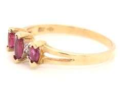 10kt Yellow gold marquise garnet ring