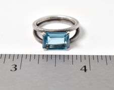Amazing Topaz Ring in Sterling Silver