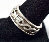 Hand and Heart Ring in Sterling Silver 9.6grams Size 10