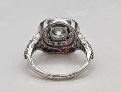 Dazzling 2.35 Ct VVs1 Lab Simulated Diamond Ring