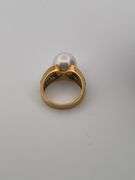 CERTIFIED 18K YELLOW GOLD DIAMOND AND PEARL RING