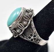Beautiful Blue-Green Stone Ring with Floral detailing in Sterling Silver 8.2grams Size 6 3/4