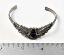 Leaf Cuff Bracelet with Onyx in Sterling Silver 18.7grams