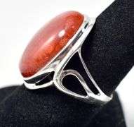 Gorgeous Large Red Stone Ring in Sterling Silver 8.7grams Size 9