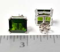 Emerald Gemstone Earrings in Sterling Silver 2.7grams