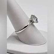 Ladies Sparkling 3.5 Ct VVs1 White E-F Simulated Lab Diamond Ring