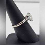 Ladies Sparkling 3.5 Ct VVs1 White E-F Simulated Lab Diamond Ring