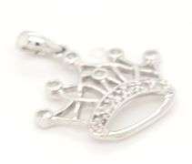10kt White gold crown pendant