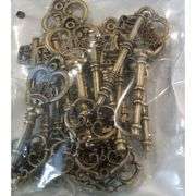 20 Rustic Extra Large Skeleton Keys