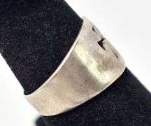 Cut Out Cross Ring in Sterling Silver 4.2grams Size 6.5