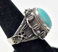 Beautiful Blue-Green Stone Ring with Floral detailing in Sterling Silver 8.2grams Size 6 3/4