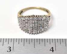 Small Stone Cluster Ring in Sterling Silver 4.1grams Size 8 3/4