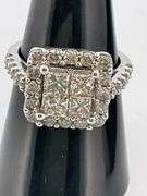 CERTIFIED 14K WHITE GOLD DIAMOND RING