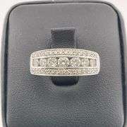 CERTIFIED BRAND NEW 14K WHITE GOLD DIAMOND BAND