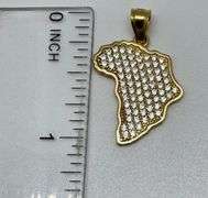 10K Yellow Gold Africa Outline Pendant