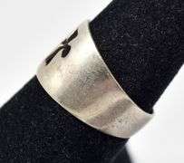 Cut Out Cross Ring in Sterling Silver 4.2grams Size 6.5
