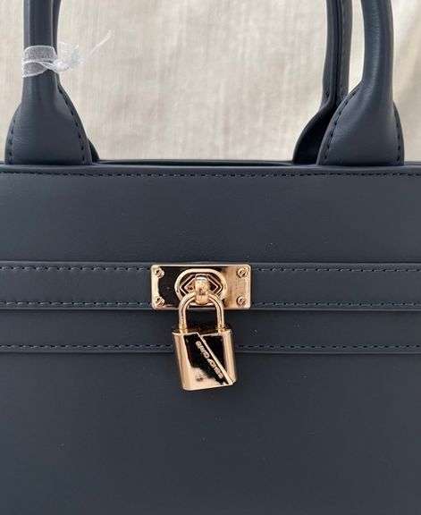 Designer Hand Bag by David Jones-Paris