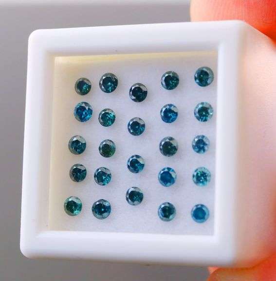 High fire! 1.04ct set of round brilliant cut Diamonds