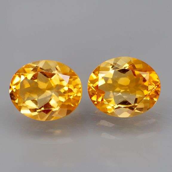 Full body flashing! 8.07ct golden yellow Citrine pair