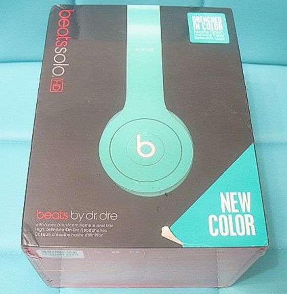 NEW BEATS SOL HEADPHONES.
