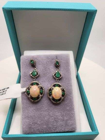Extremely fine Victorian Emerald and diamonds and opal earrings